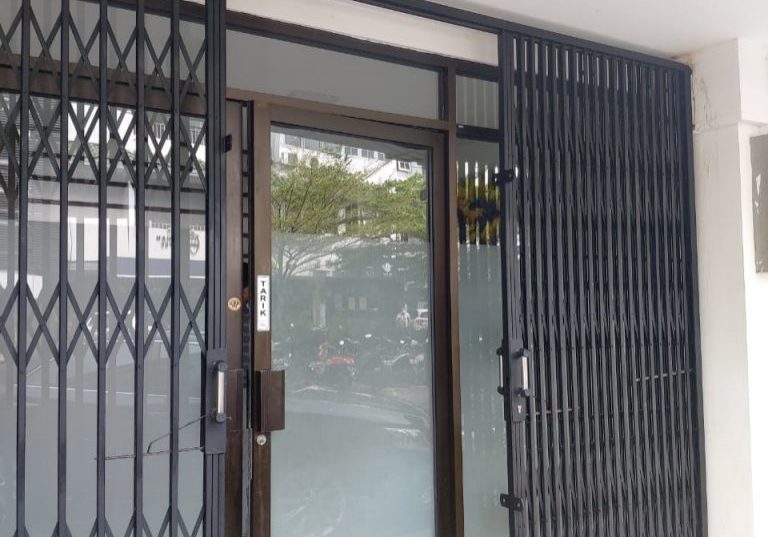 pintu harmonika-min